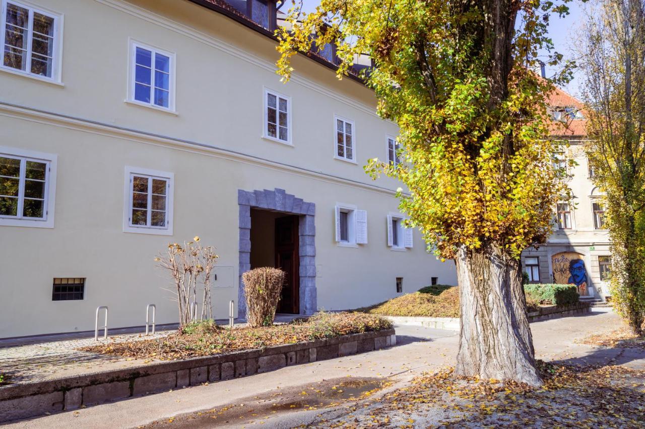 Central Living Vegova-With Parking Ljubljana Exterior foto